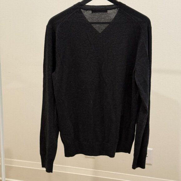 SAKS FIFTH AVENUE MENS DARK GRAY SWEATER - Picture 7 of 7